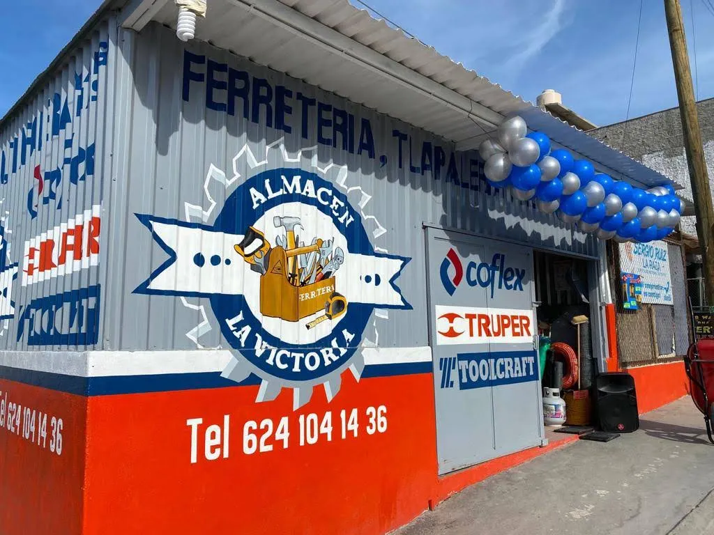 Fachada de Almacén La Victoria Ferretería Lomas