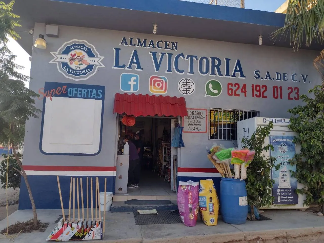 Fachada de Almacén La Victoria Las Palmas